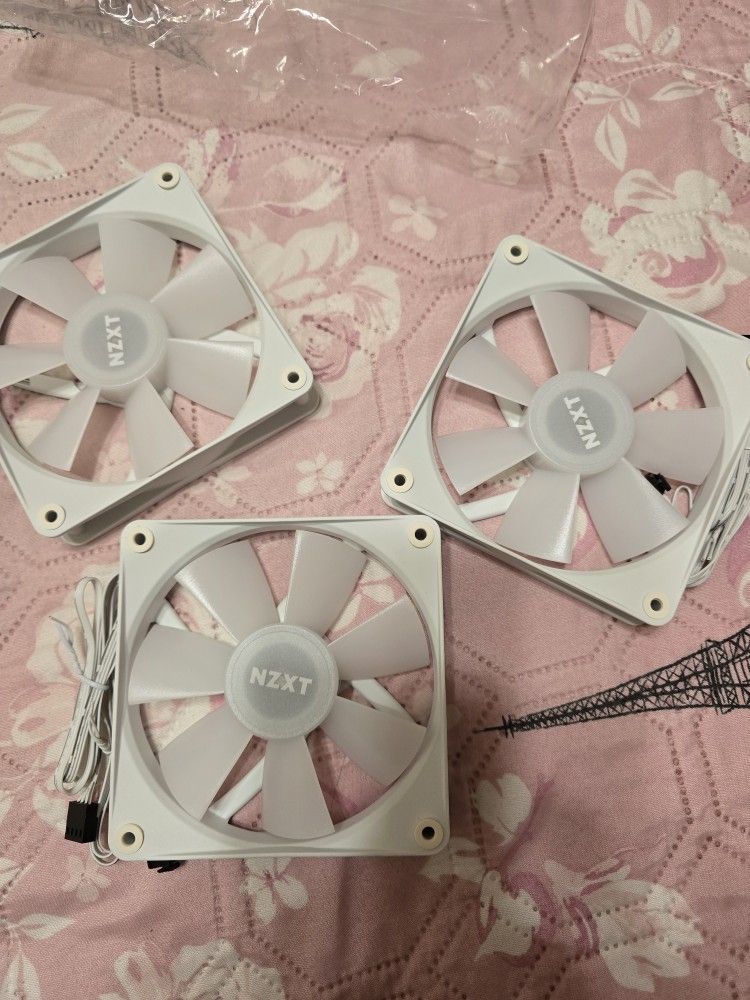 NZXT White Fans 120 MM