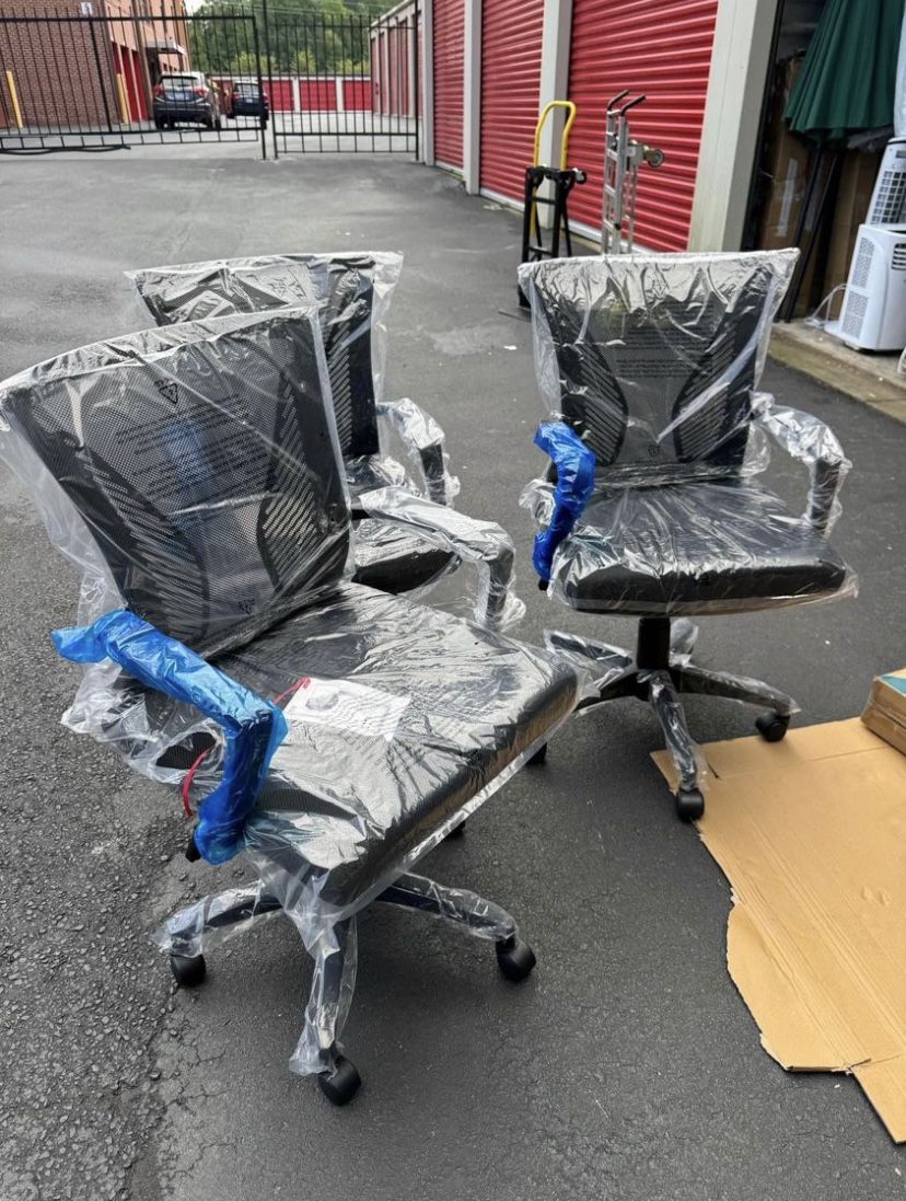 Brand New OFFICE CHAIR ( 📌EACH ONE  & PRICE FIRM )
