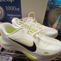 Nike Ava Rover Size 10.5