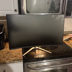 Acer Curved Monitor