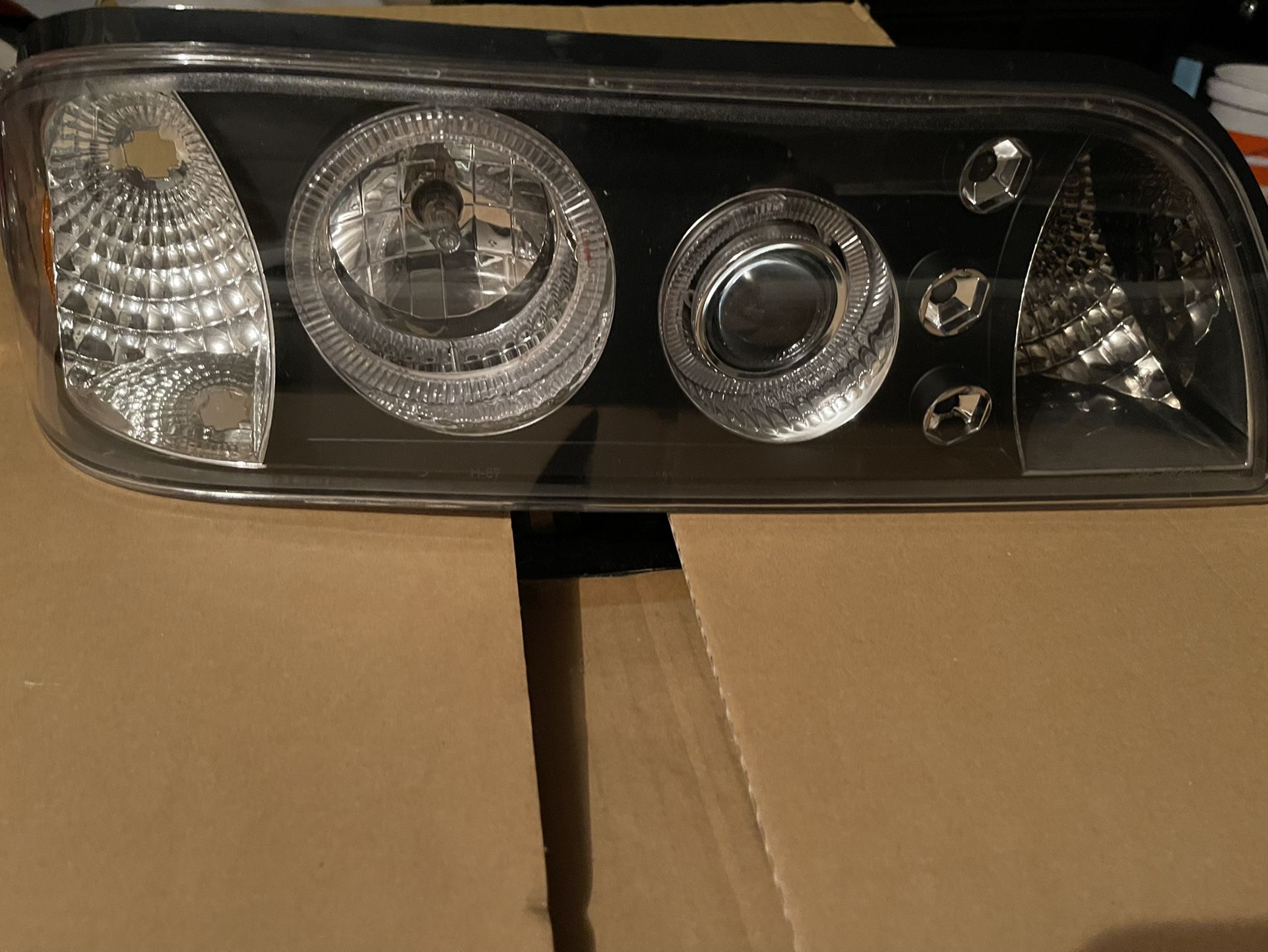 Aftermarket Front Head Lights For 86 to 93 Ford Mustang