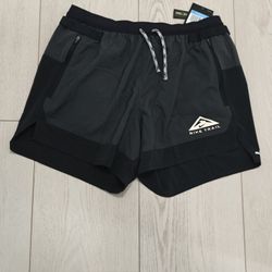 NEW Nike Trail Running Shorts Men's Size Medium 