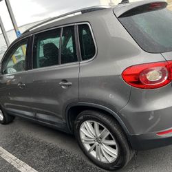2009 Volkswagen Tiguan