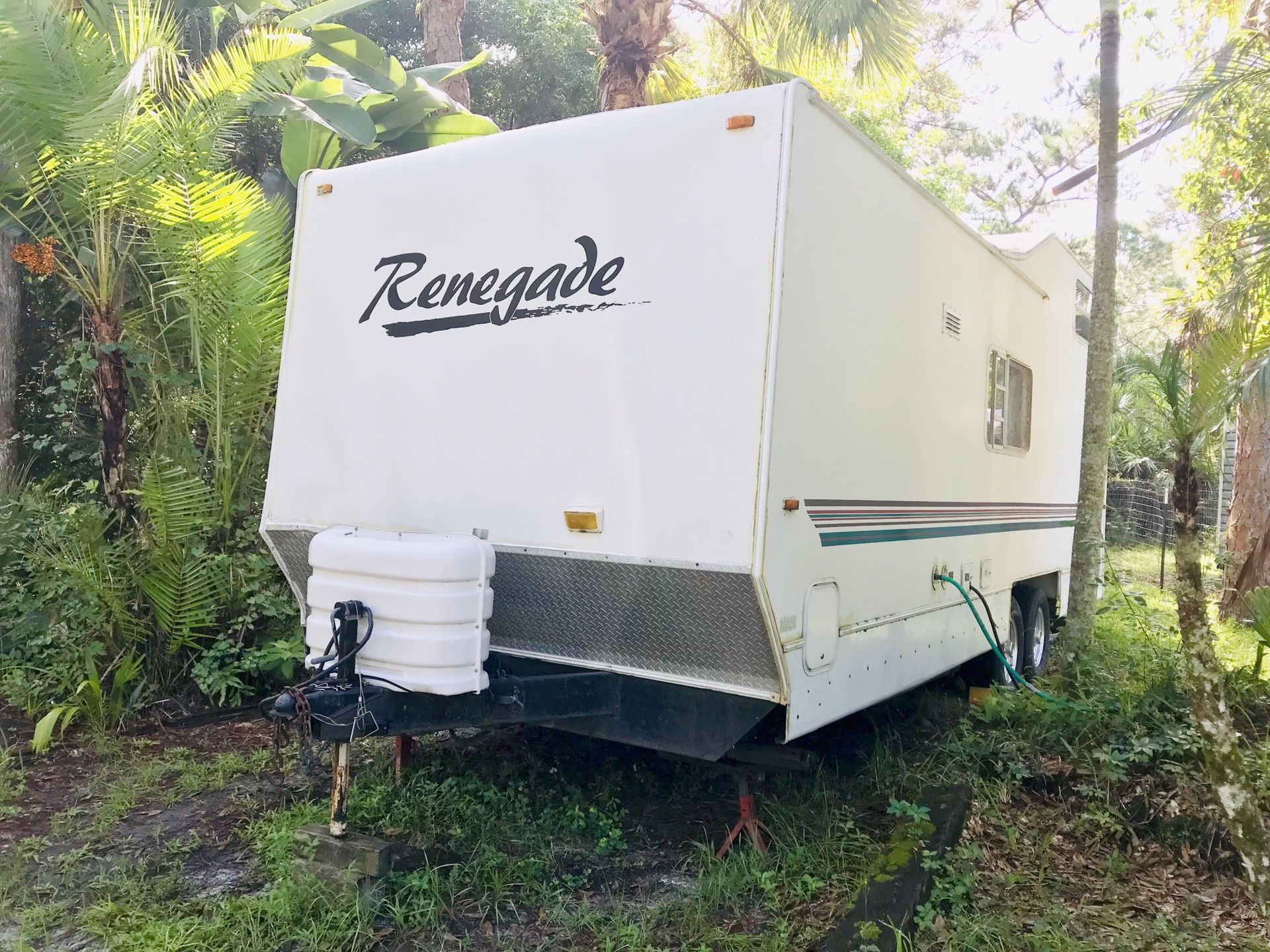 2001 Renegade Toy Hauler, Tiny House, RV, Camper. Everything works perfectly! No Leaks! Brand New Tires! Very clean. A/C is ice cold. Tows very easil