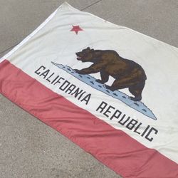 Large Vintage California Flag