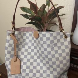 Louis Vuitton Purse for Sale in Gilroy, CA - OfferUp