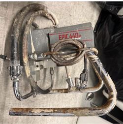 Titan Epic 440e airless paint sprayer