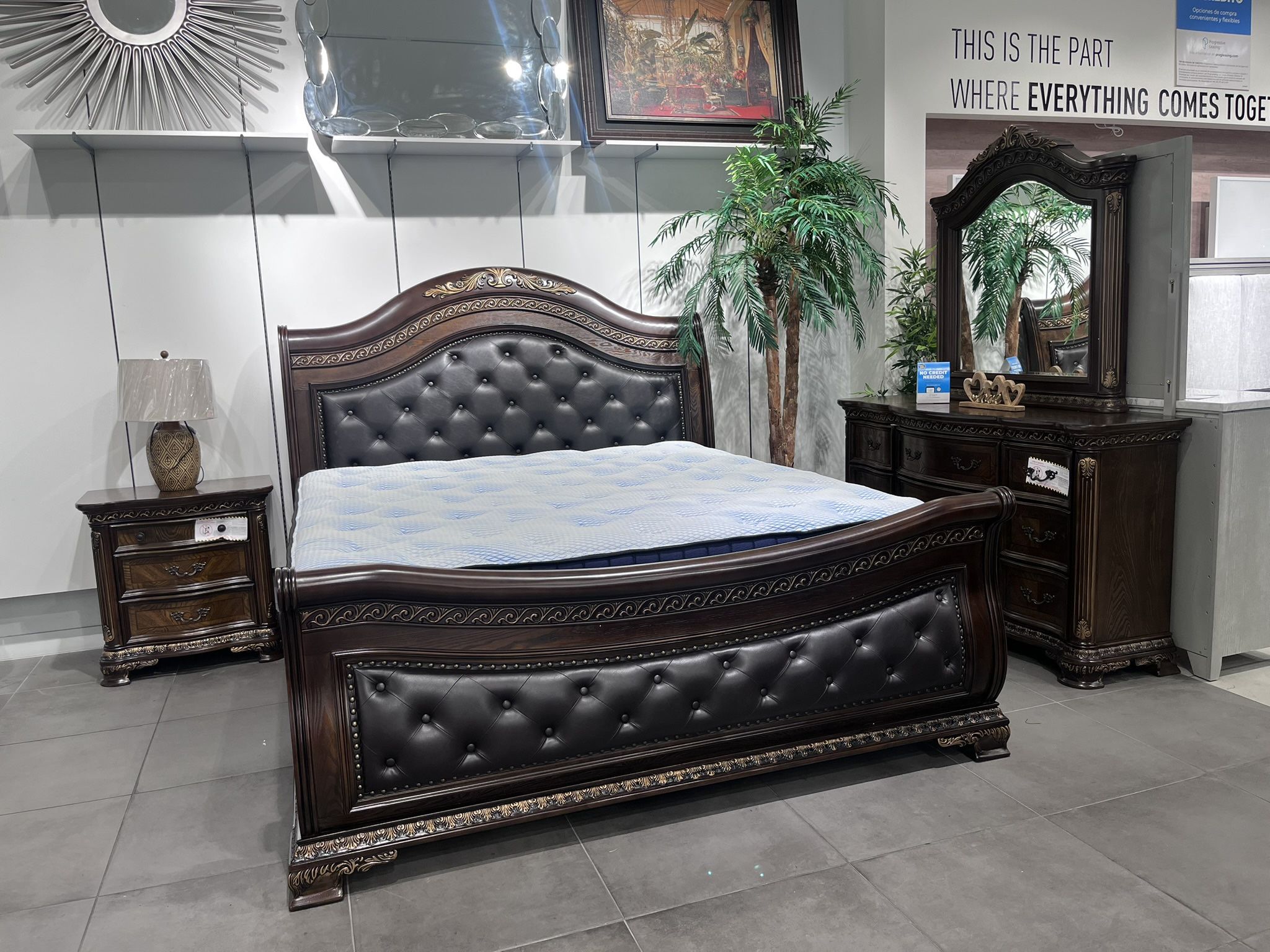 Gorgeous King Bedroom Set ✨ Traditional Style ✨