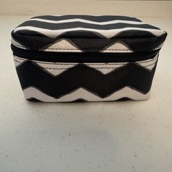 Thirty One Jewelry Case