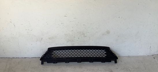 2018-2020 Honda Odyssey lower grille (8)