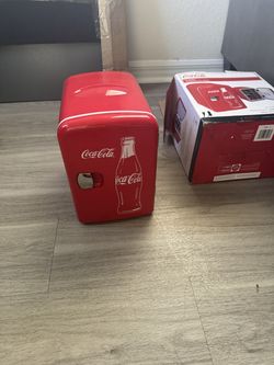 NEW Coca-Cola Mini Fridge – Never Used – Still New