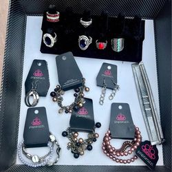 Set of costume jewlery / joyeria para regalar o vender