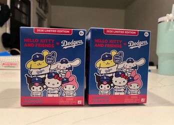 Hello Kitty and Friends Surprise Plushies
