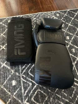 Black Fiving Boxing Glove & shin guards