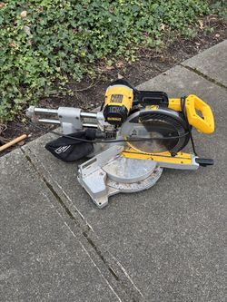 Dewalt skill saw