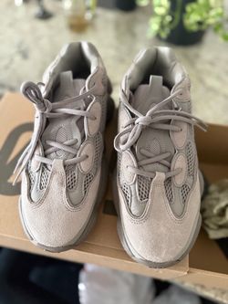 Yeezy 500 size 10
