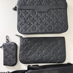 Louis Vuitton Trio Messenger bag