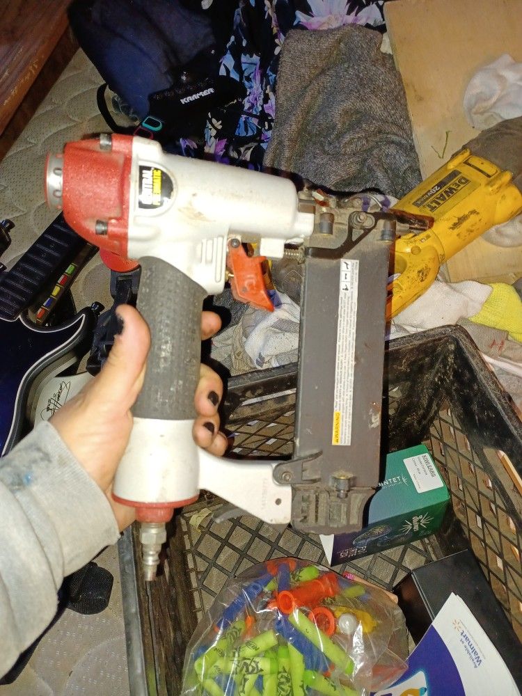Nailer
