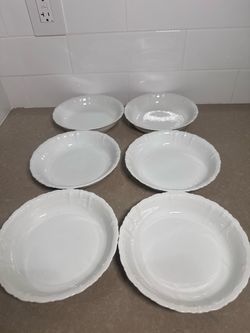 MZ Austria Set of 6 White Ceramic Plates with Scalloped Edge