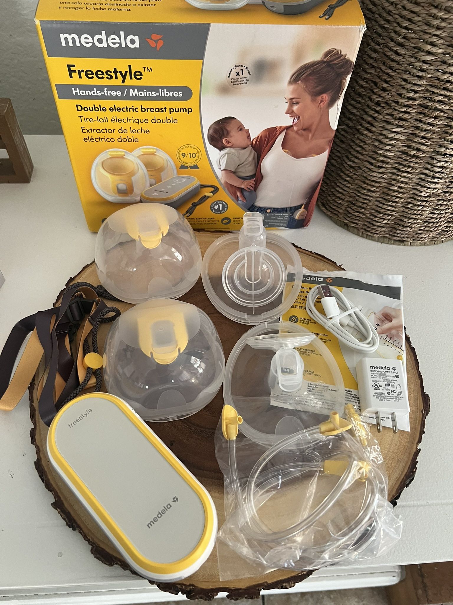 Medela Breast Pump (new 