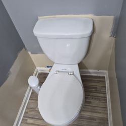 FREE.  TOLIET MIRROR LIGHT