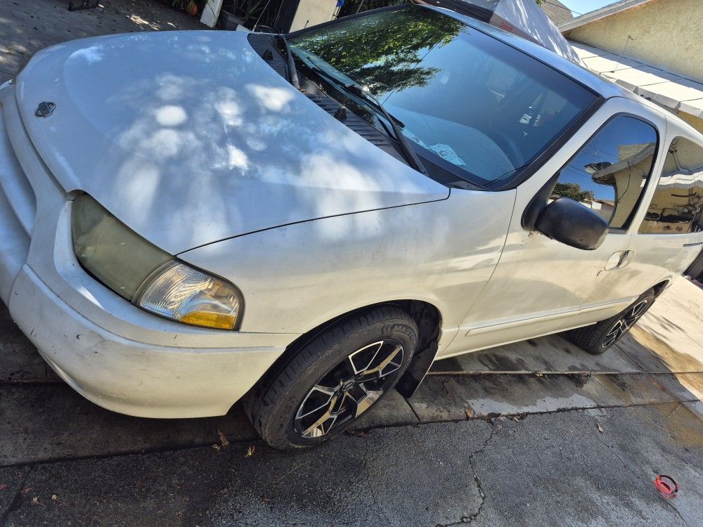 2002 Nissan Quest