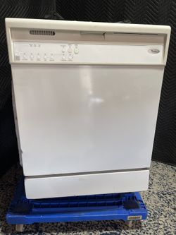 white Whirlpool built-in dishwasher Delivery Available