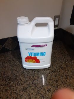 Botanicare Vitamino 2.5 Gallon Unused