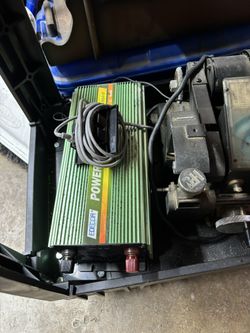 Edecoa Power Inverter