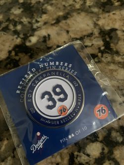 Dogers Retired Number  Collectors Pin Series  #39  $$20$$OBO!