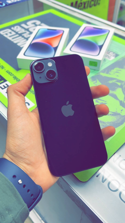 Apple iPhone 14
