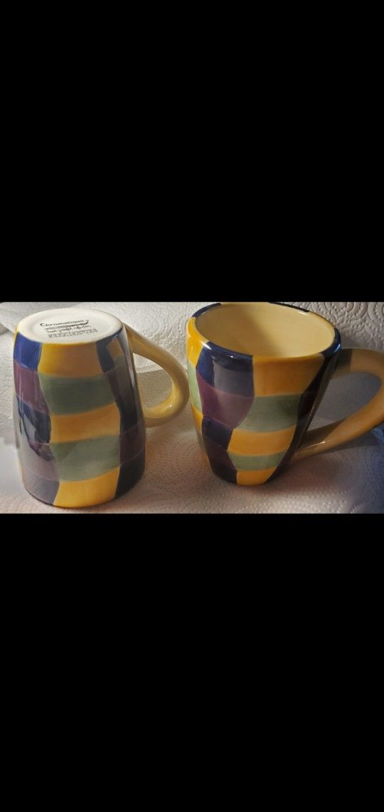 SET OF * NEW* MUGS
