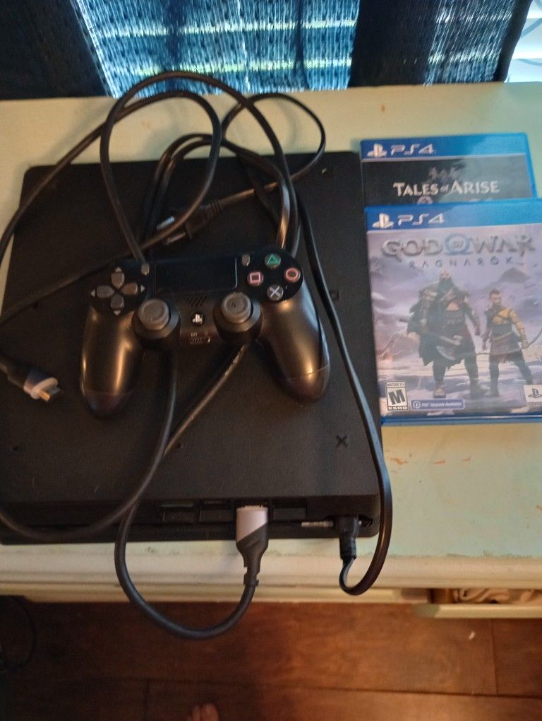 PS4