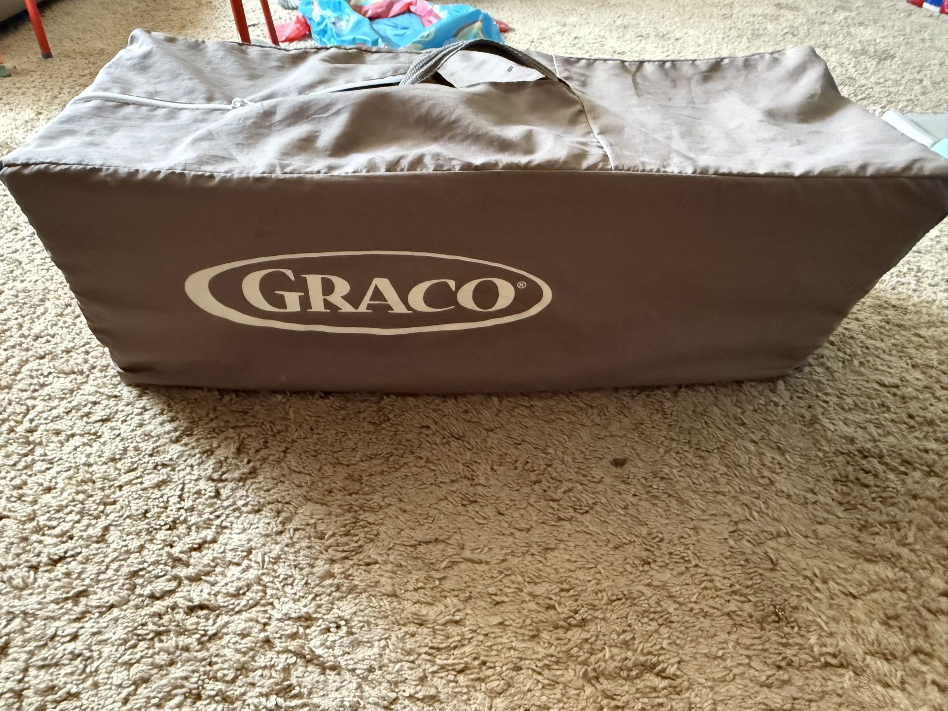 Graco Pac N Play Crib