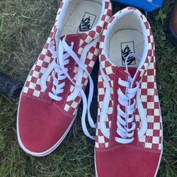 Men’s Red Vans Size 16