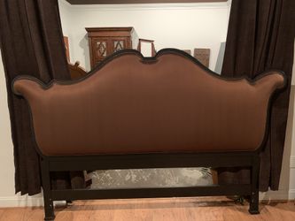 Elegant King Bed By Jeffco Furniture