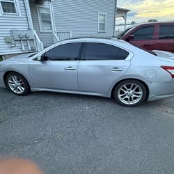 2011 Nissan Maxima 