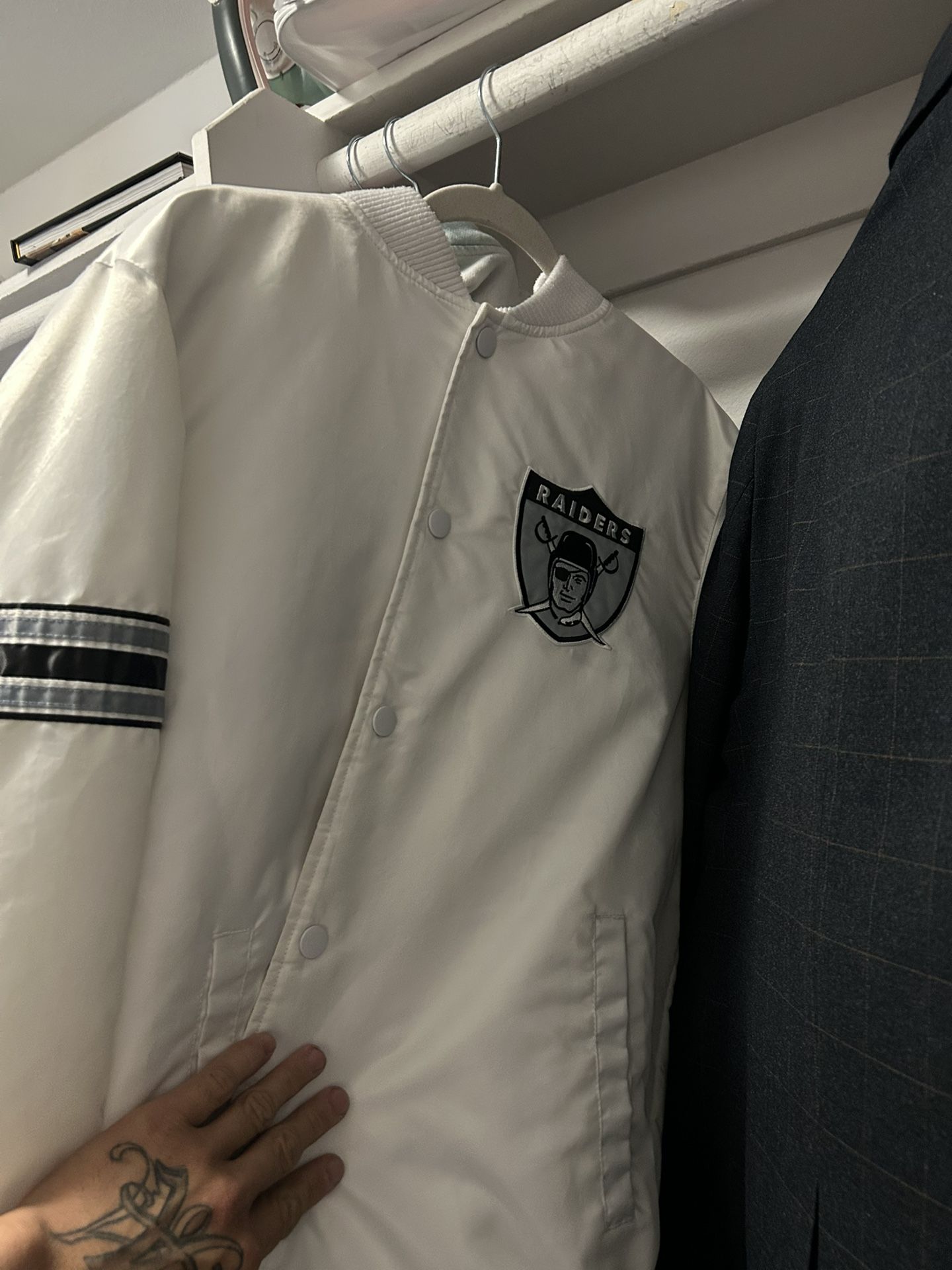 Vintage LA Vegas Raiders Nike Starter Jacket Size LG