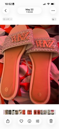 Women sandals
