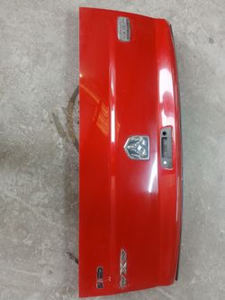 Tailgate dodge ram 3500 super duty 09-18