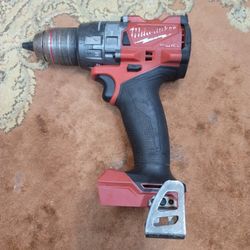 *Used* Milwaukee M18 FUEL Brushless Cordless 1/2 in. Hammer Drill/Driver 2904-20 (Tool-Only)