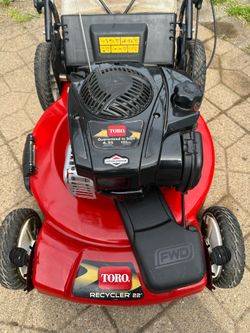 TORO LAWNMOWER