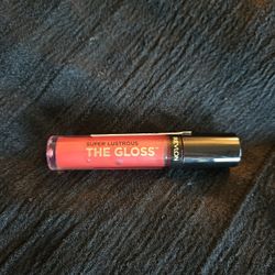 Revlon Duper Lustrous The Gloss - Fatal Apple