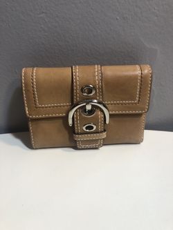 Vintage coach tan leather bifold wallet