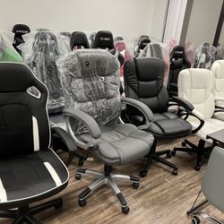 New Gaming Chairs, Computer Chairs, Office chairs, Gaming Desk ($30-$145)HOLIDAY SPECIAL