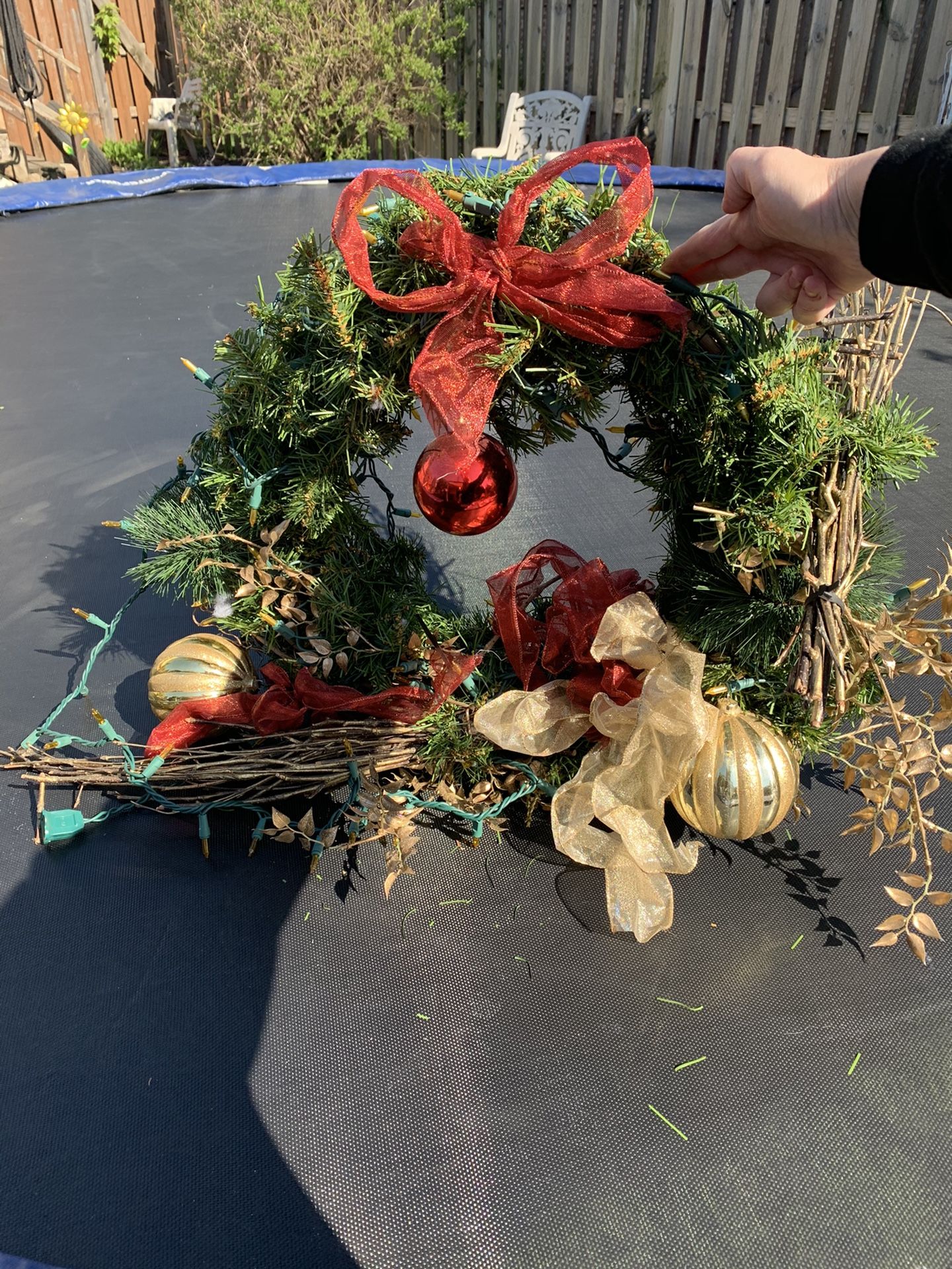 Light up christmas wreath