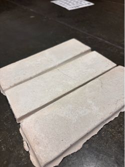 ARTO BRICK (144 sq ft) ARTILLO RICE 2X8 SMOOTH CONCRETE TILE #33041