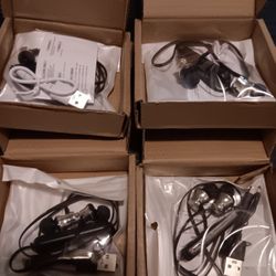 Black Wired Wireless Earbuds 
