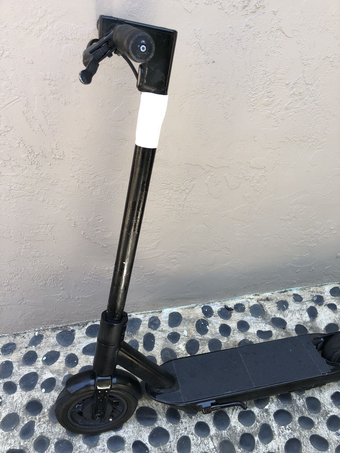 Fast Electric Scooter Segway G30 With Charger 17 Mph