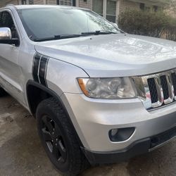 2011 Jeep Cherokee Overland Hemi